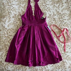 NWT Adrianna Papell halter dress